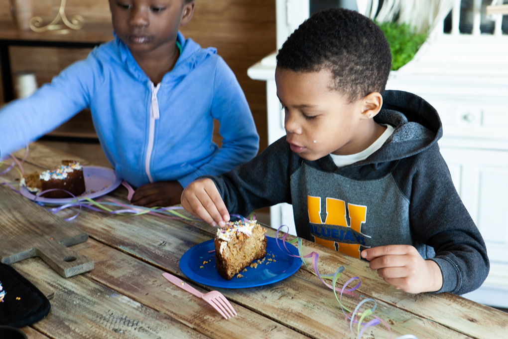 Puppy's First Birthday athymeformilkandhoney.com amiya and isaiah