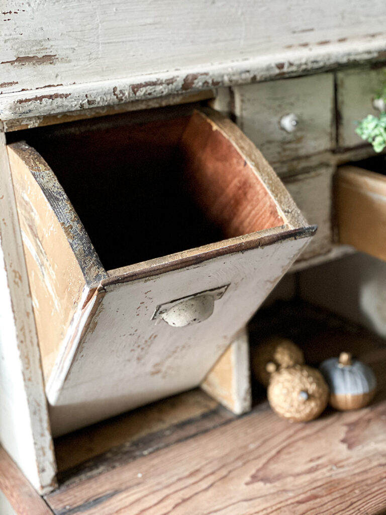 Something Borrowed Something Blue athymeformilkandhoney.com #farmhouse #farmhousedecor #vintagedecor #vintagecupboardflour drawer